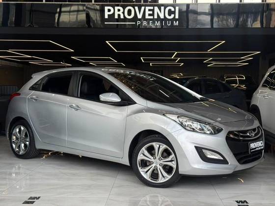 HYUNDAI I30 1.8 MPI 16V GASOLINA 4P AUTOMATICO HYUNDAI I30 1.8 MPI 16V GASOLINA 4P AUTOMATICO